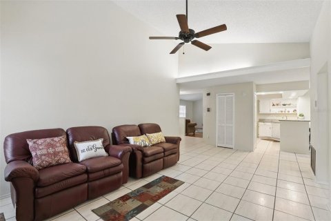 Casa en venta en Orlando, Florida, 4 dormitorios, 184.69 m2 № 1513283 - foto 21