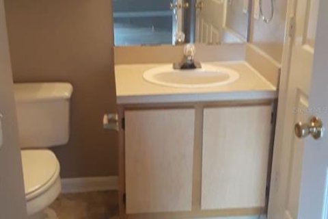 Condominio en alquiler en Orlando, Florida, 3 dormitorios, 119.47 m2 № 1866514 - foto 19