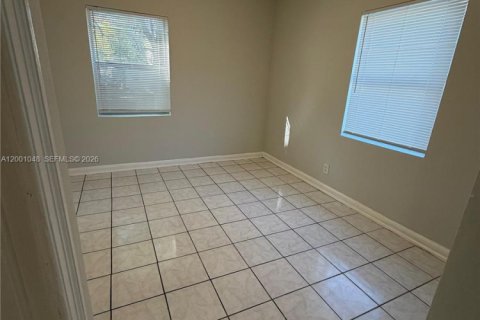 Снять в аренду виллу или дом в Джэксонвилл, Флорида 2 спальни, 91.04м2, № 2065331 - фото 9