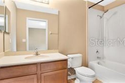 Villa ou maison à louer à Oviedo, Floride: 5 chambres, 253.81 m2 № 2115145 - photo 13