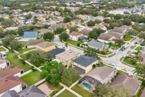 Villa ou maison à louer à Oviedo, Floride: 5 chambres, 253.81 m2 № 2115145 - photo 25