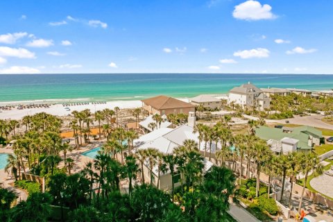 Condominio en venta en Miramar Beach, Florida, 2 dormitorios, 127.28 m2 № 561480 - foto 1