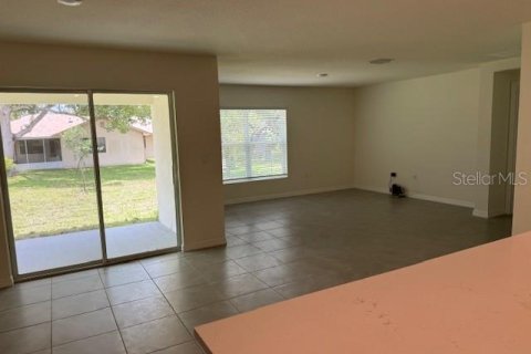 Casa en alquiler en Spring Hill, Florida, 4 dormitorios, 169.83 m2 № 1805841 - foto 29