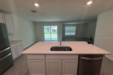 Casa en alquiler en Spring Hill, Florida, 4 dormitorios, 169.83 m2 № 1805841 - foto 28