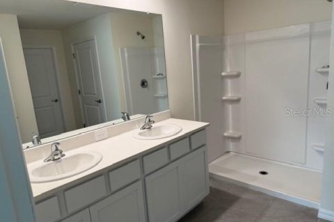 Casa en alquiler en Spring Hill, Florida, 4 dormitorios, 169.83 m2 № 1805841 - foto 7