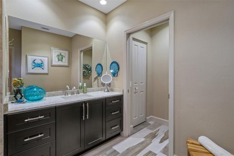 Condo in Saint Petersburg, Florida, 3 bedrooms  № 1720907 - photo 26