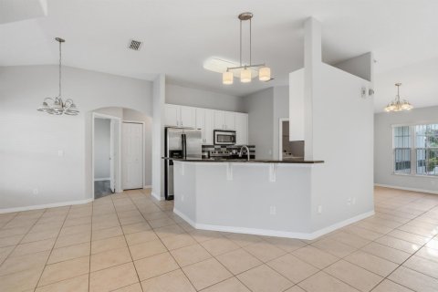 Villa ou maison à vendre à Port St. Lucie, Floride: 3 chambres, 153.94 m2 № 2188188 - photo 26