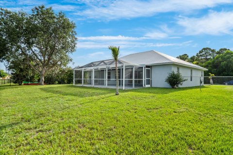 Villa ou maison à vendre à Port St. Lucie, Floride: 3 chambres, 153.94 m2 № 2188188 - photo 13