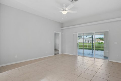 Villa ou maison à vendre à Port St. Lucie, Floride: 3 chambres, 153.94 m2 № 2188188 - photo 22