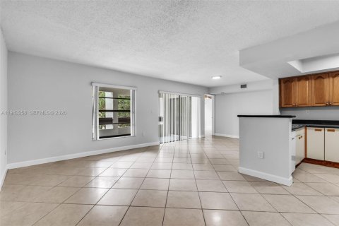 Copropriété à vendre à Miami, Floride: 2 chambres, 89.65 m2 № 2001304 - photo 26
