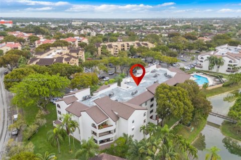 Copropriété à vendre à Miami, Floride: 2 chambres, 89.65 m2 № 2001304 - photo 5