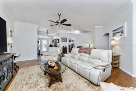 House in Port Charlotte, Florida 4 bedrooms, 216 sq.m. № 2115910 - photo 5