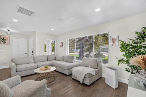 Villa ou maison à vendre à Palm Coast, Floride: 3 chambres, 124.3 m2 № 2399363 - photo 7