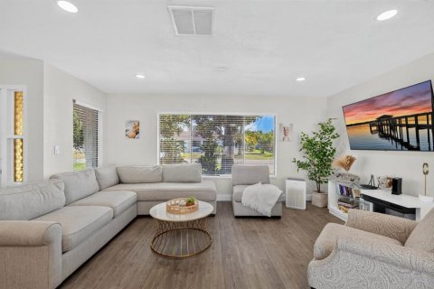 Villa ou maison à vendre à Palm Coast, Floride: 3 chambres, 124.3 m2 № 2399363 - photo 6