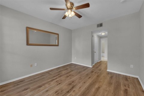 Condo in Kissimmee, Florida, 3 bedrooms  № 1558635 - photo 16