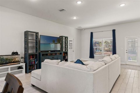Villa ou maison à vendre à Brooksville, Floride: 4 chambres, 212.56 m2 № 2142491 - photo 12