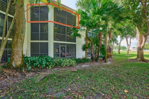 Condo in Boynton Beach, Florida, 2 bedrooms № 2170354 - photo 5