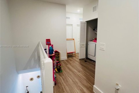 Adosado en venta en Homestead, Florida, 3 dormitorios, 135.45 m2 № 2027346 - foto 24