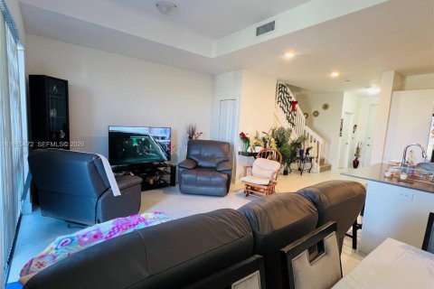 Adosado en venta en Homestead, Florida, 3 dormitorios, 135.45 m2 № 2027346 - foto 13