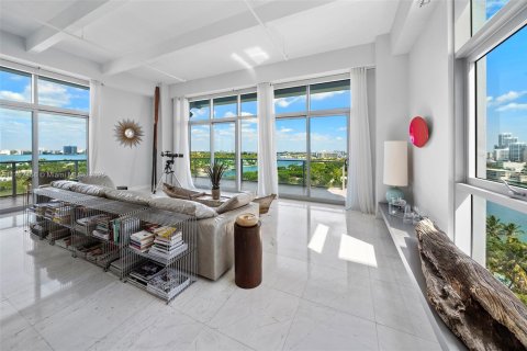 Condo in Miami Beach, Florida, 3 bedrooms  № 1660158 - photo 18
