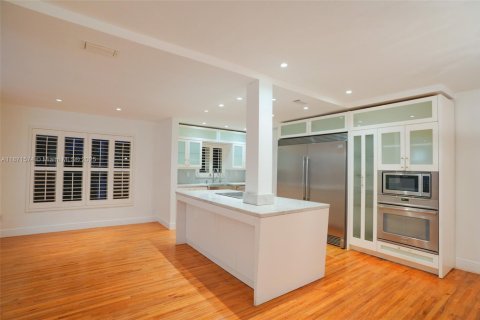 Villa ou maison à louer à Key Biscayne, Floride: 3 chambres, 130.34 m2 № 2036724 - photo 24