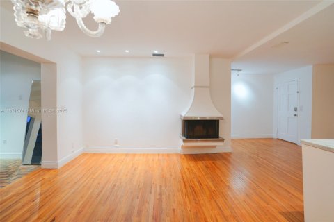 Villa ou maison à louer à Key Biscayne, Floride: 3 chambres, 130.34 m2 № 2036724 - photo 25