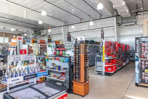 Commercial property in Orlando, Florida 1380.34 sq.m. № 1439532 - photo 16