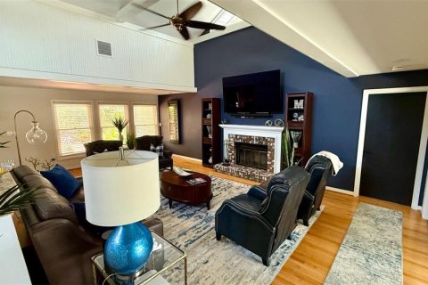 House in Orlando, Florida 3 bedrooms, 252.04 sq.m. № 1737317 - photo 6