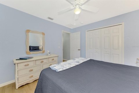 House in Port Charlotte, Florida 3 bedrooms, 180.23 sq.m. № 1542118 - photo 30