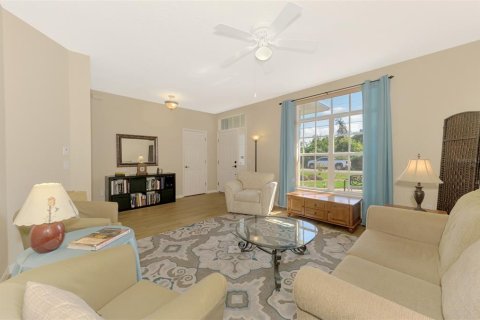 House in Port Charlotte, Florida 3 bedrooms, 180.23 sq.m. № 1542118 - photo 5