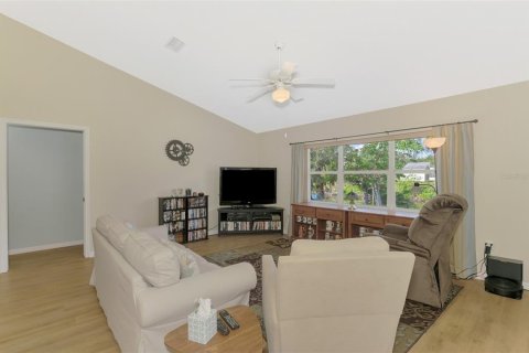 House in Port Charlotte, Florida 3 bedrooms, 180.23 sq.m. № 1542118 - photo 16