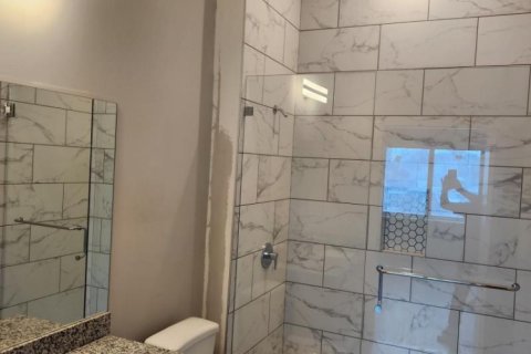 Apartamento en alquiler en Hollywood, Florida, 3 dormitorios № 966058 - foto 1