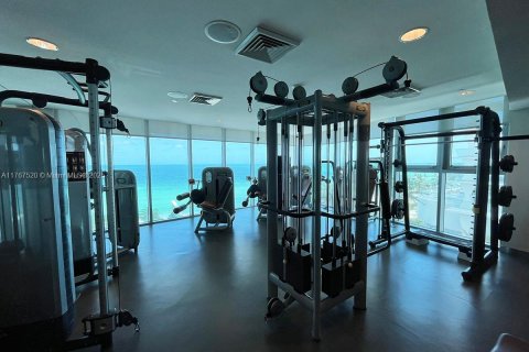 Condo in Sunny Isles Beach, Florida, 3 bedrooms  № 1698422 - photo 14