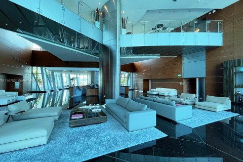 Condo in Sunny Isles Beach, Florida, 3 bedrooms  № 1698422 - photo 9