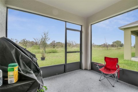 House in Haines City, Florida 4 bedrooms, 174.28 sq.m. № 1832628 - photo 22