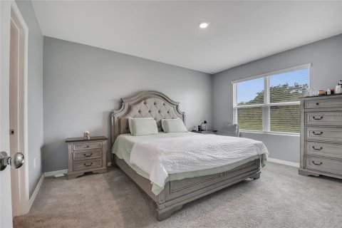 House in Haines City, Florida 4 bedrooms, 174.28 sq.m. № 1832628 - photo 11