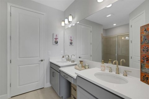 Villa ou maison à vendre à Bradenton, Floride: 2 chambres, 144.74 m2 № 2342420 - photo 28