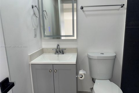 Снять в аренду виллу или дом в Майами-Гарденс, Флорида 2 спальни, 65.03м2, № 1989078 - фото 11