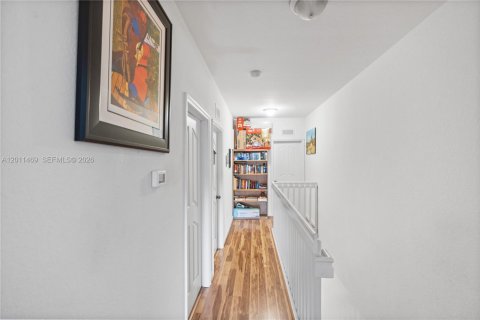 Купить кондоминиум в Майами, Флорида 3 спальни, 145.95м2, № 2075263 - фото 16