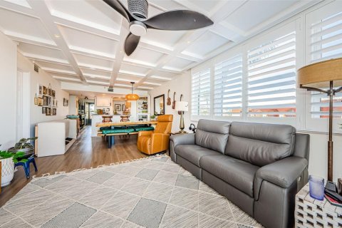 Condo in Redington Shores, Florida, 3 bedrooms  № 1641043 - photo 3