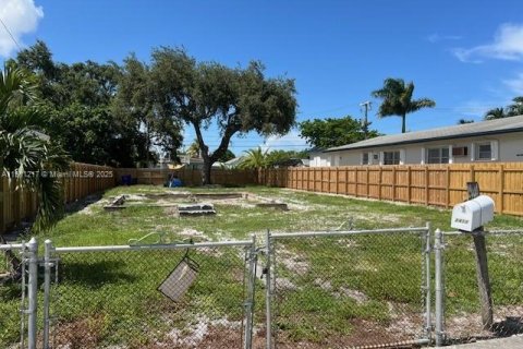 Land in Hollywood, Florida № 1967221 - photo 6