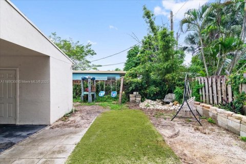 Casa en venta en Fort Lauderdale, Florida, 3 dormitorios, 90.58 m2 № 1937327 - foto 13