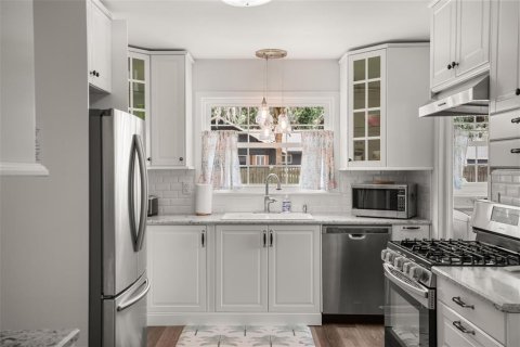 Casa en venta en Mount Dora, Florida, 2 dormitorios, 163.69 m2 № 2235397 - foto 17
