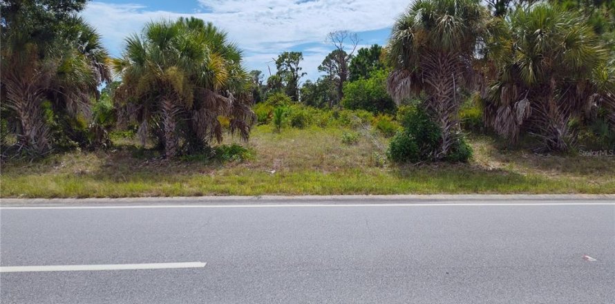 Land in Rotonda, Florida № 2377894