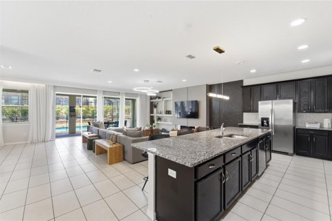 House in SOLARA RESORT in Kissimmee, Florida 9 bedrooms, 405.33 sq.m. № 2101704 - photo 14