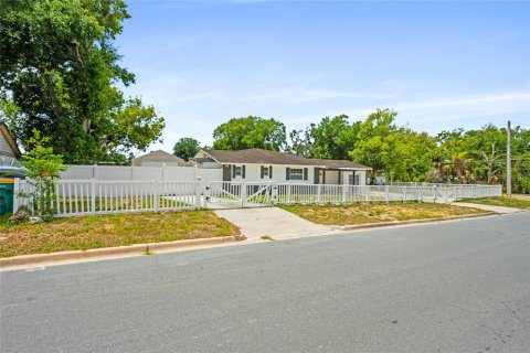 Villa ou maison à louer à Mount Dora, Floride: 3 chambres, 113.43 m2 № 2147711 - photo 7