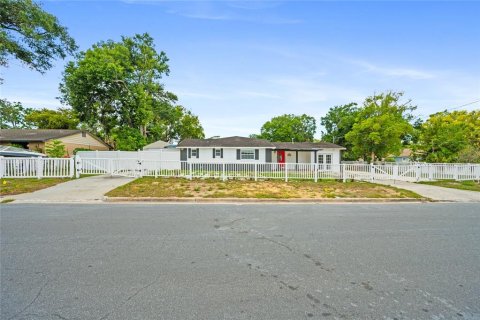 Villa ou maison à louer à Mount Dora, Floride: 3 chambres, 113.43 m2 № 2147711 - photo 8