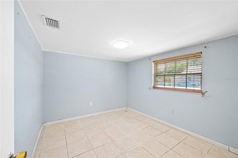 Villa ou maison à louer à Mount Dora, Floride: 3 chambres, 113.43 m2 № 2147711 - photo 19