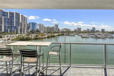 Снять в аренду кондоминиум в Сарасота, Флорида 10 комнат, 259.29м2, № 2094608 - фото 4