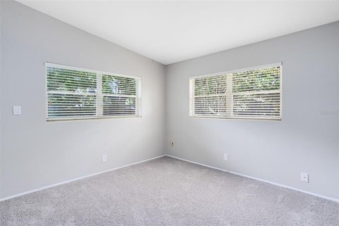 House in Sanford, Florida 3 bedrooms, 101.64 sq.m. № 1901808 - photo 13